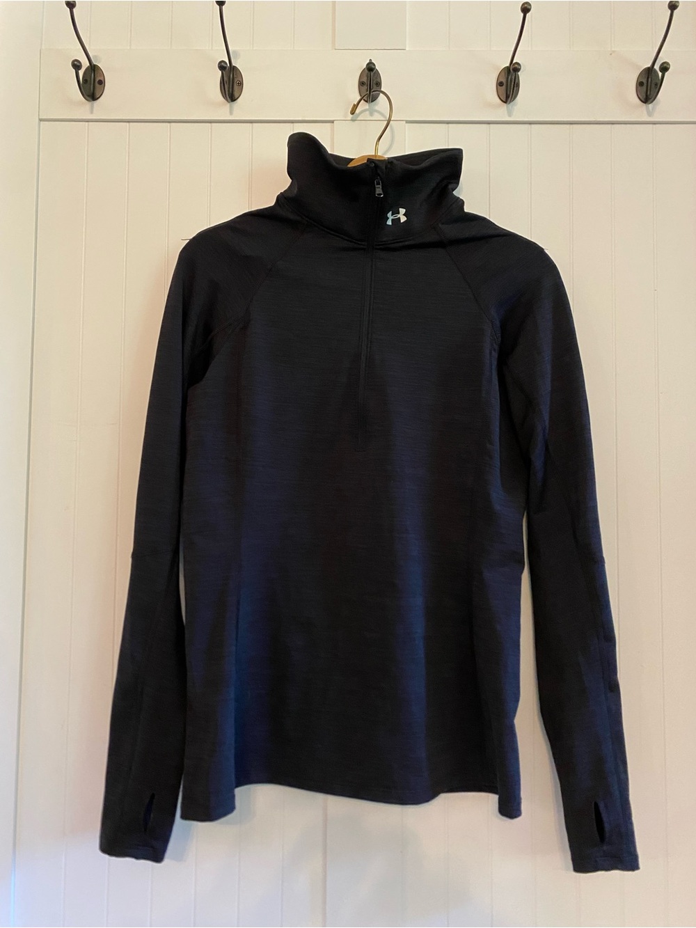 Women’s Under Armour Black Quarter-Zip Pullover M